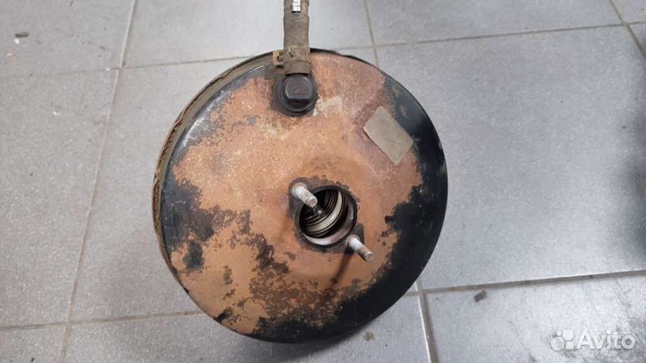 Усилитель тормозов на Renault Clio Symbol