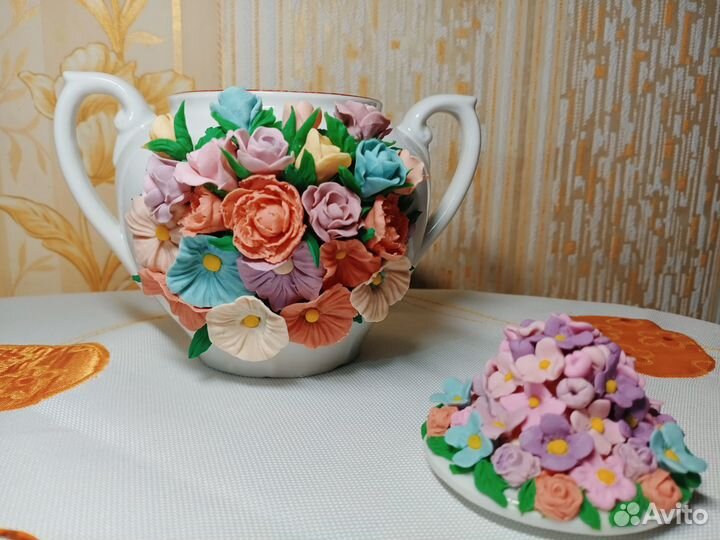 Сахарница цветочная