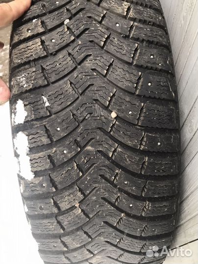 Michelin X-Ice North XIN2 225/60 R18 104T