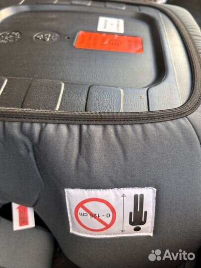 Детский бустер автомобильный