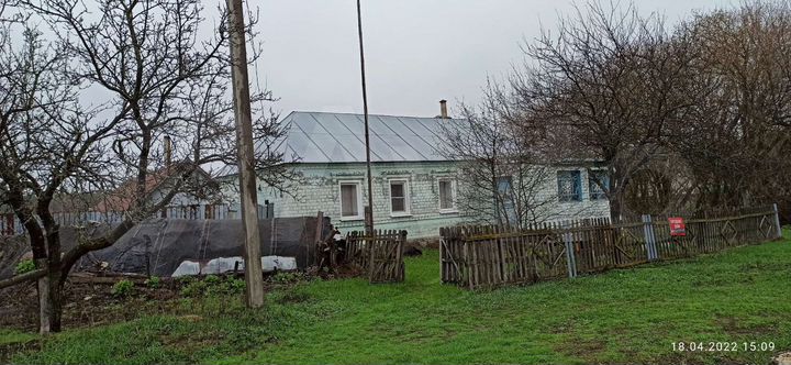 Дом 40 м² на участке 80 сот.