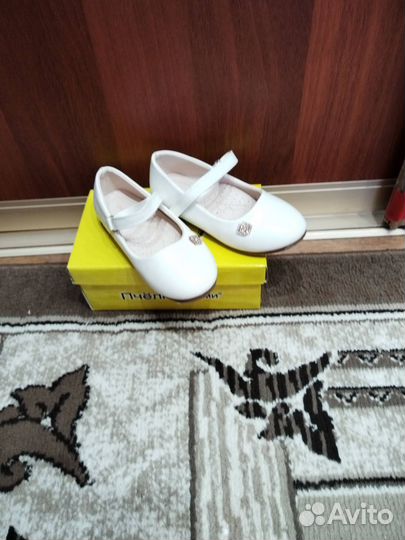 Туфли для девочки