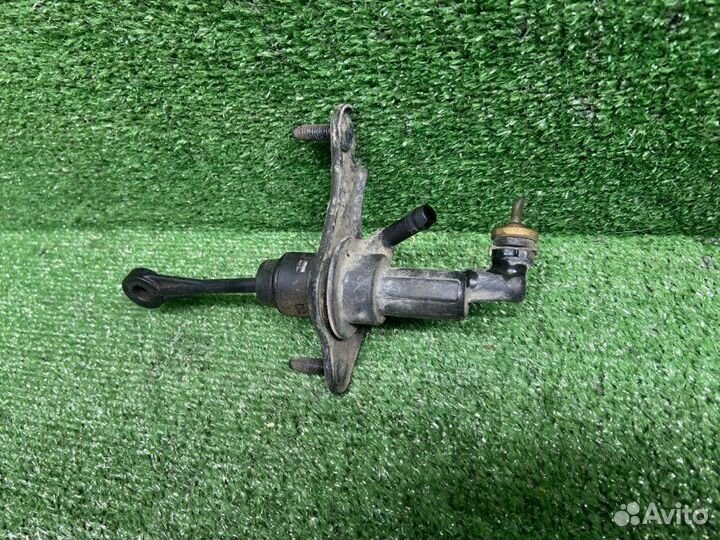 Главный цилиндр сцепления Hyundai Solaris