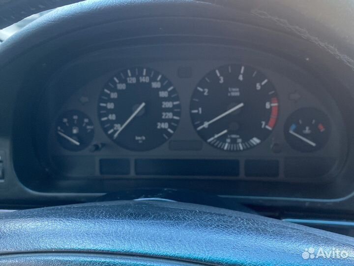 Приборная панель бмв е39 М54 бензин