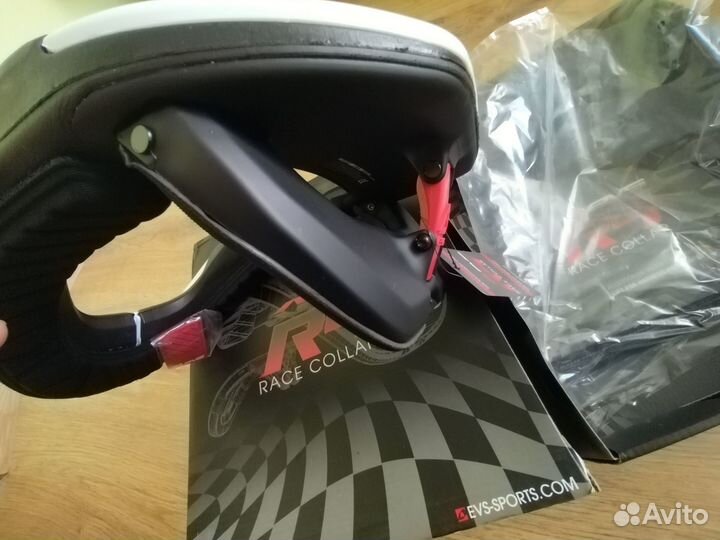 Защита шей Evs