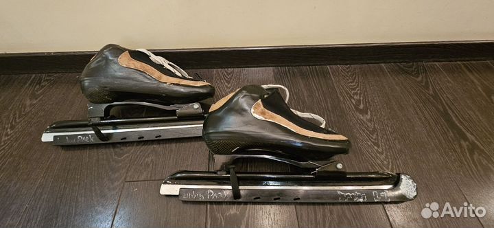 Конькобежные коньки viking