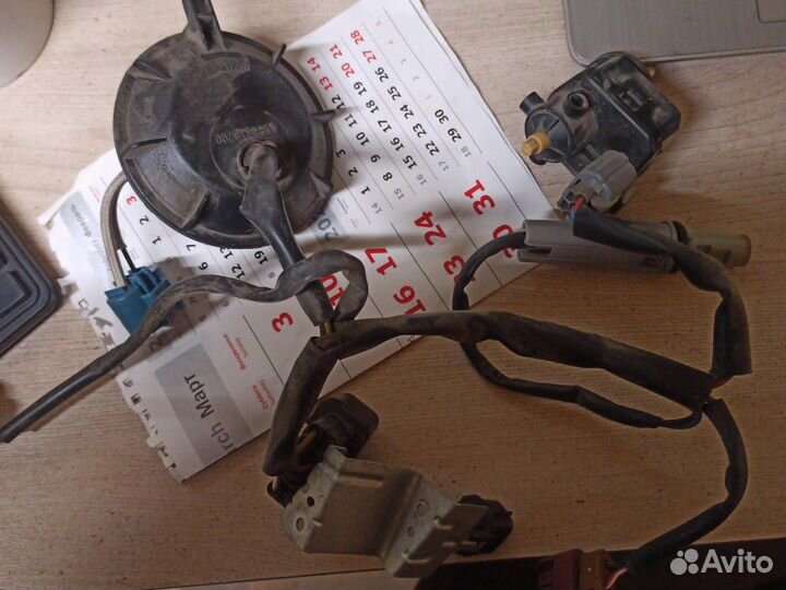 Моторчик корректора фары с проводами mitsubishi