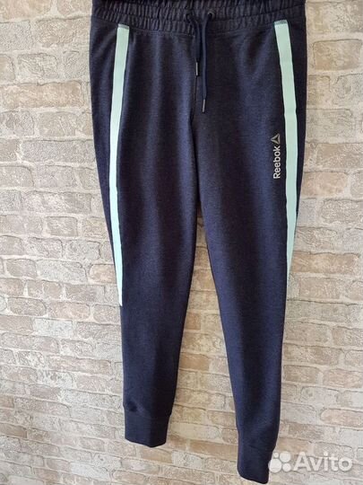 Спортивный костюм Reebok