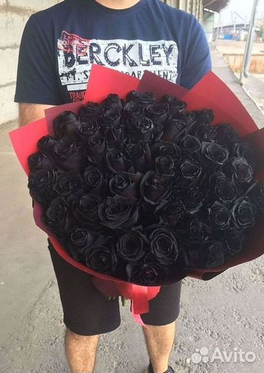 Доставка букетов и цветов. Чёрные розы