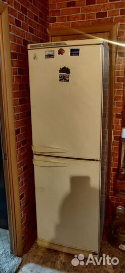 Холодильник, стиральная машина, микроволновка