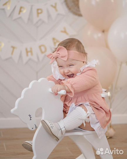 Детская деревянная лошадка качалка