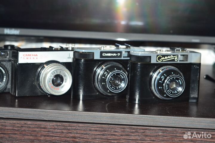 Продаются семь пленочных фотоаппаратов.Смена-6,Сме