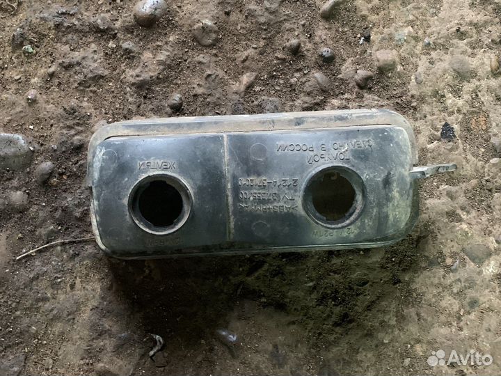 Поворотник левый нива 2121