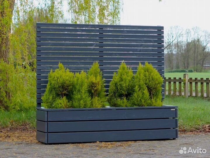 Шпалера деревянная с горшком