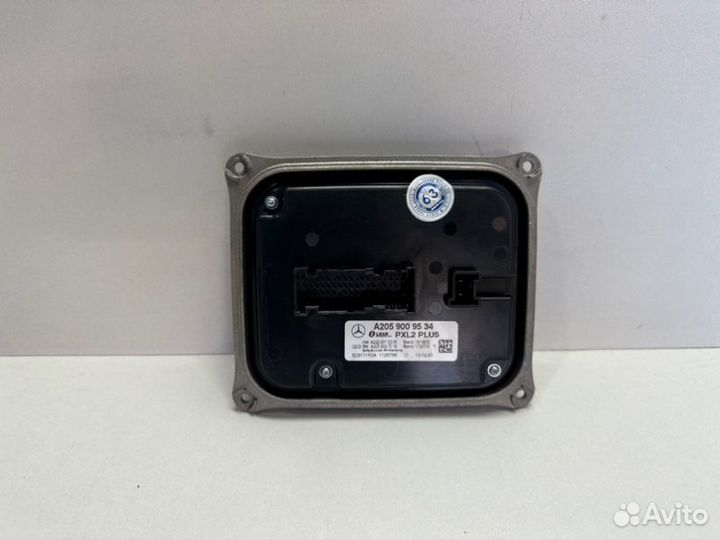 Блок розжига фары передний Mercedes Benz