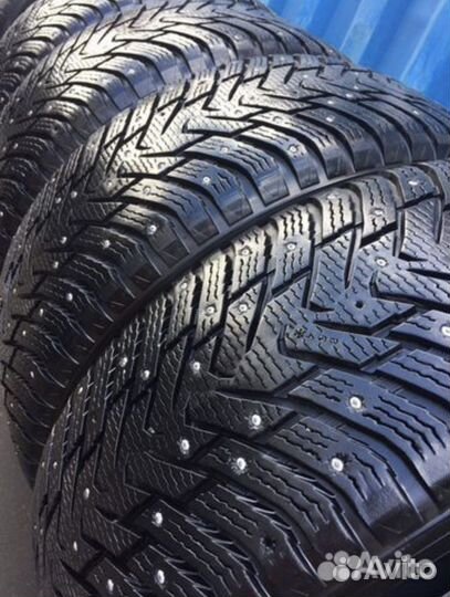 Nokian Tyres Hakkapeliitta 8 SUV 285/60 R18 116T