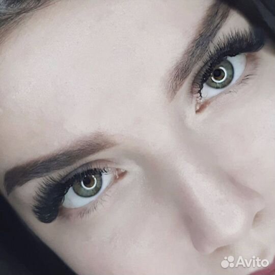 Наращивание ресниц быстро. Брови