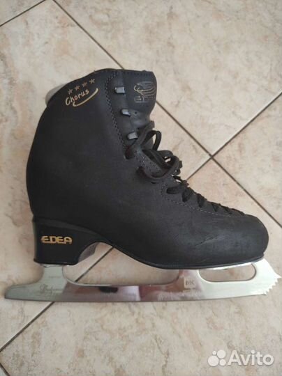 Фигурные коньки edea chorus 235