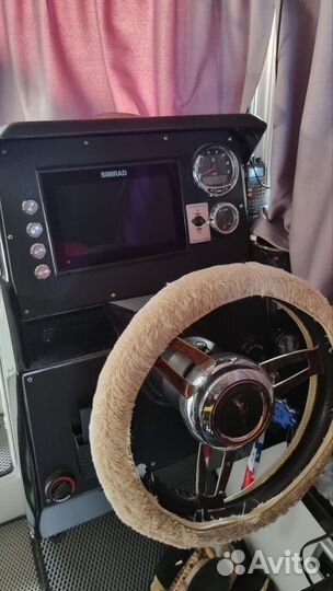 Всепогодный катер