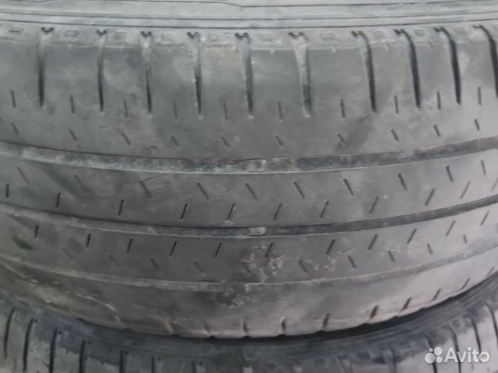 Nexen Roadian CT8 215/65 R17 104T