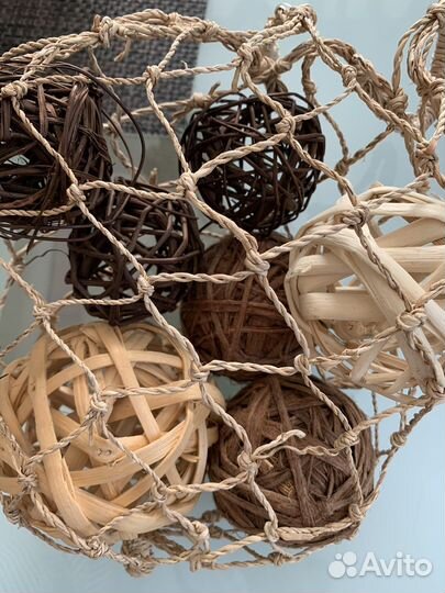 Шары из ротанга в сетке IKEA