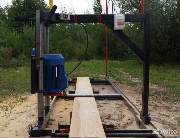 Шинная бензиновая мини Пилорама