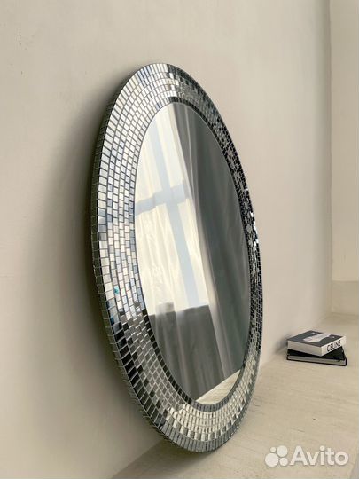Зеркало овальной формы - фаберже