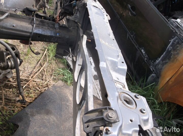 Передняя панель (телевизор) бмв 520 bmw e39 x