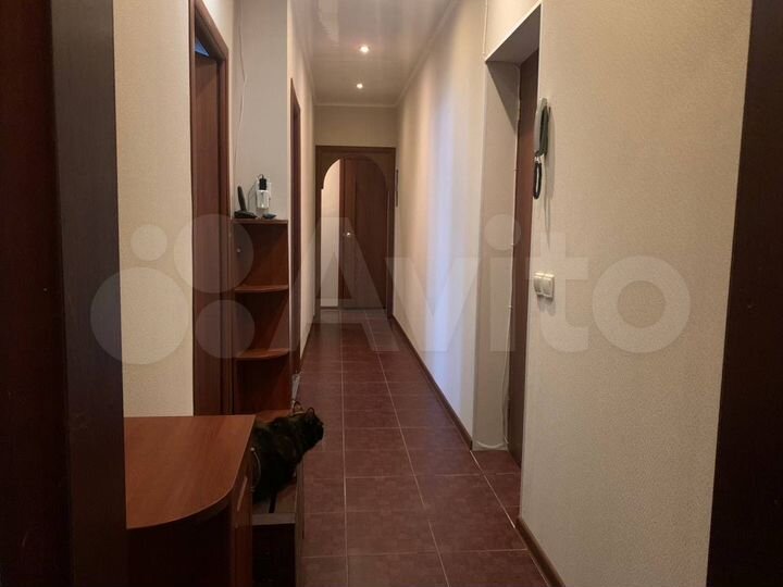 3-к. квартира, 74,4 м², 1/3 эт.