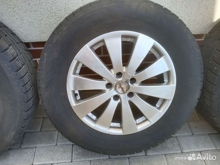Nokian Tyres Nordman RS2 SUV 235/65 R17