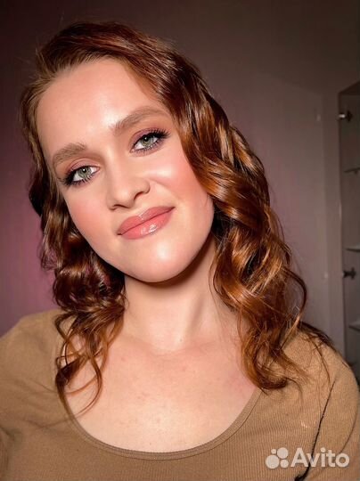 Макияж, прически, оформление бровей