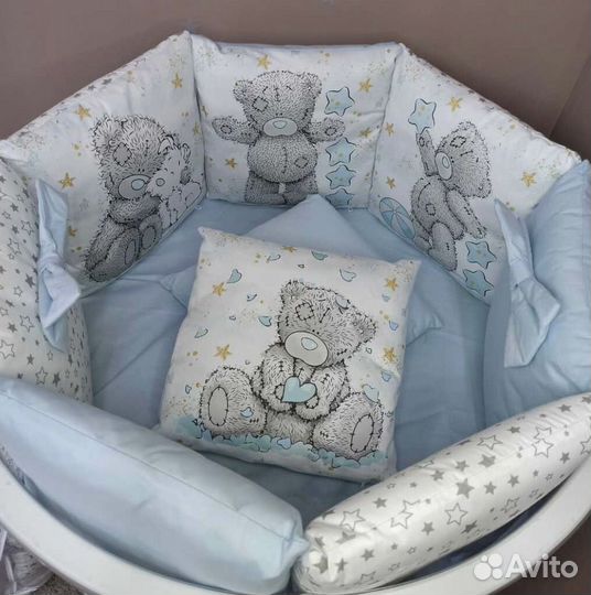 Комплект в детскую кроватку