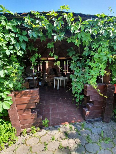 Дом 145 м² на участке 7,6 сот.