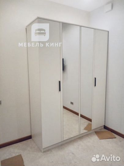 Шкаф распашной