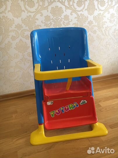 Стульчик для кормления и творчества