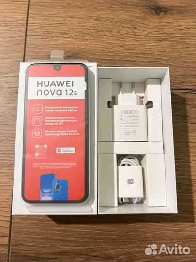 HUAWEI nova 12s, 8/256 ГБ