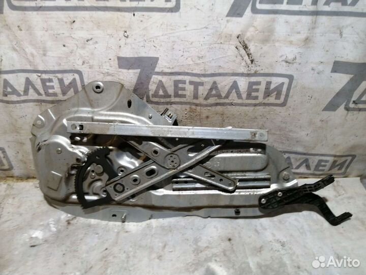 Стеклоподъемник задний Kia Cerato 2