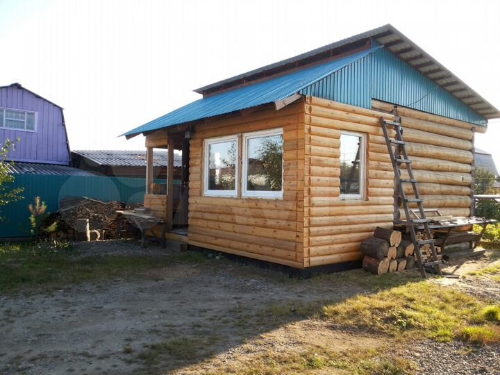 Дом 42 м² на участке 5,3 сот.