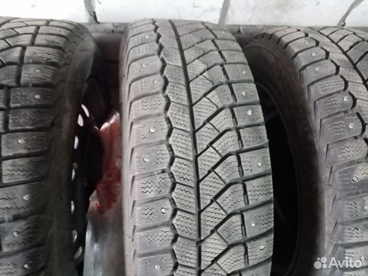 Viatti Brina Nordico V-522 175/65 R14 82T