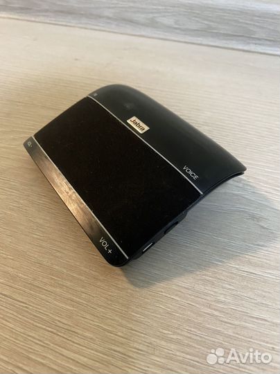 Bluetooth гарнитура jabra (громкая связь)