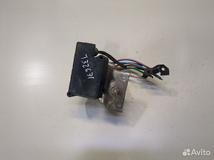 Блок клапанов Audi A8 (D3), 2007