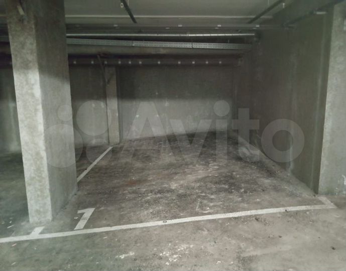 Машиноместо, 17 м²