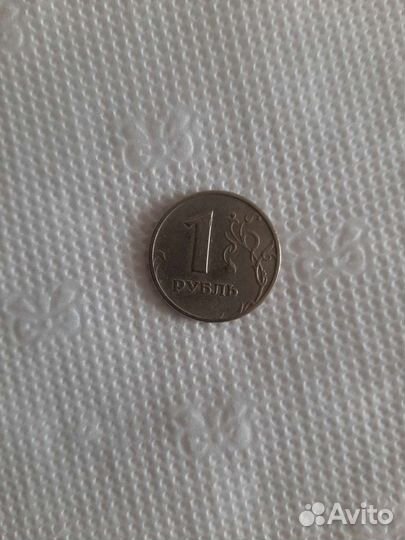 Монета 1 рубль брак