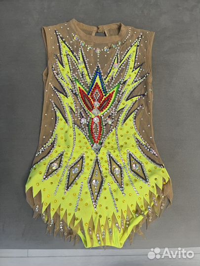 Продам купальник по художественной гимнастике
