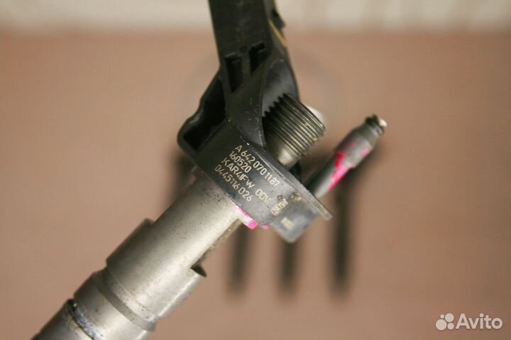 Форсунка дизельная om642 GL/GLE/GLS