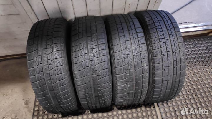 Yokohama Ice Guard IG50 215/60 R16 95Q