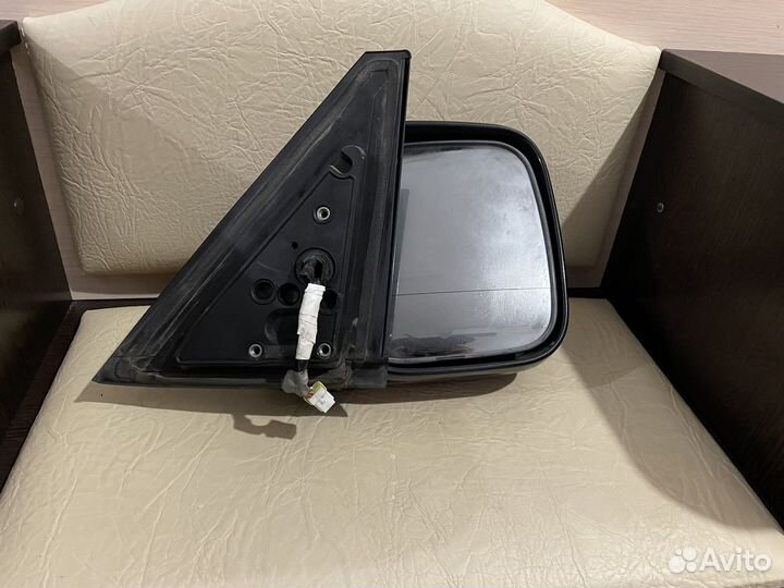 Зеркало заднего вида боковое