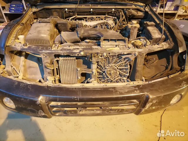 Радиатор охлаждения Mitsubishi Pajero III V73W