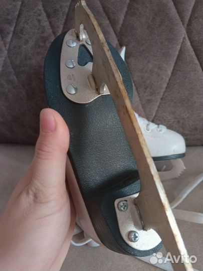 Коньки фигурные детские 28 размер