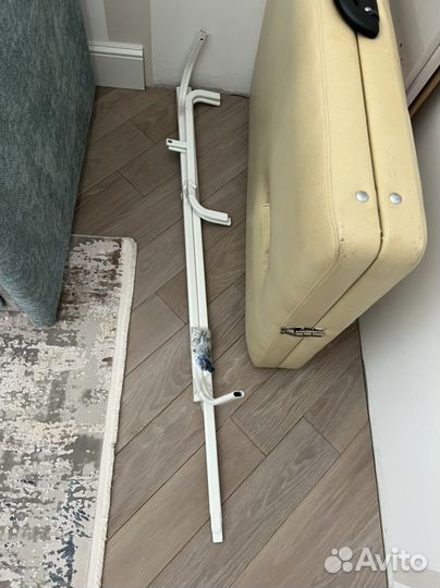 Вешалка IKEA белая